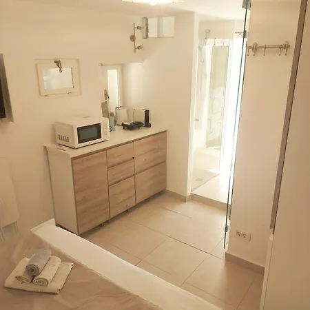 Little Palmina Guest house Split