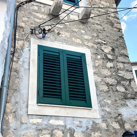 Little Palmina Konukevi