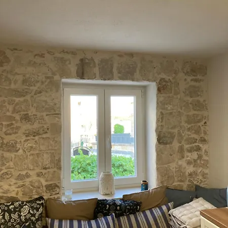 Little Palmina 3* Split